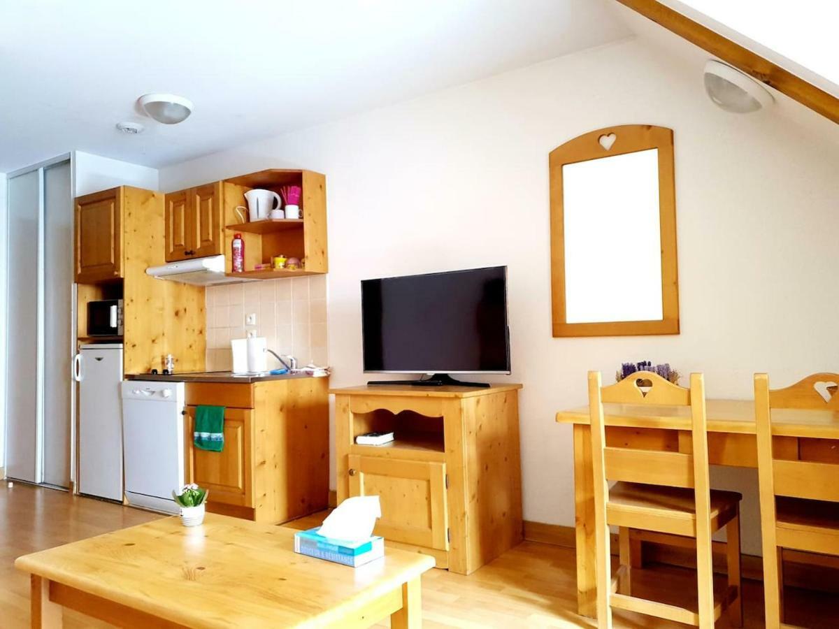Studio Dans Residence De Tourisme*** Giez Dış mekan fotoğraf